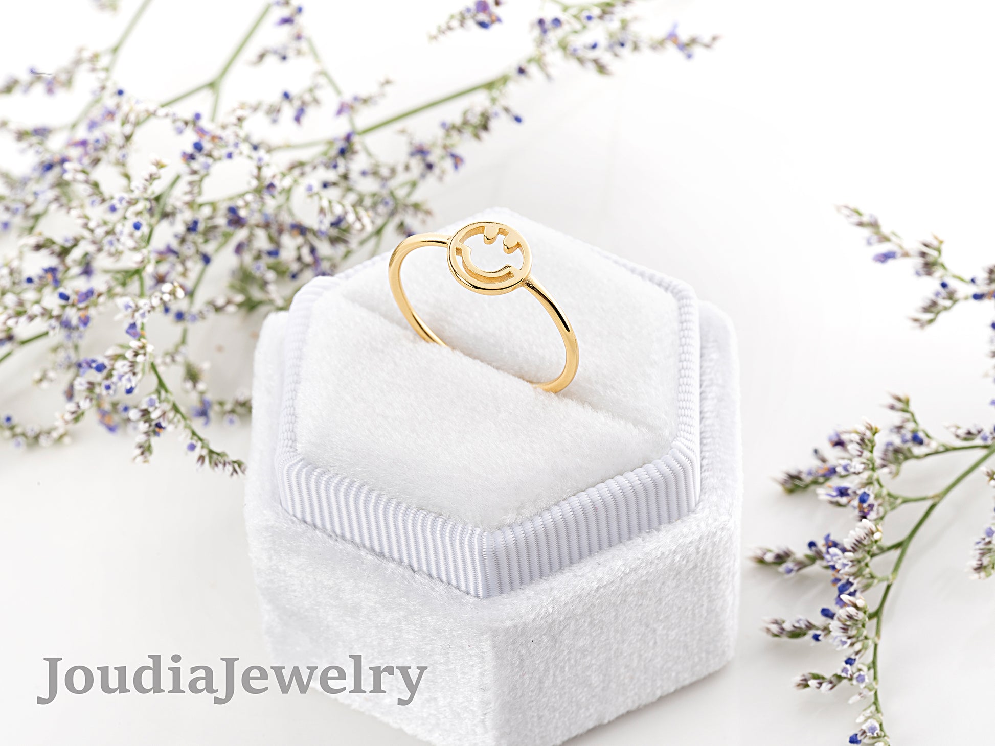 Gold Plated Face Ring | Smiley Face Ring | Joudia Jewelry