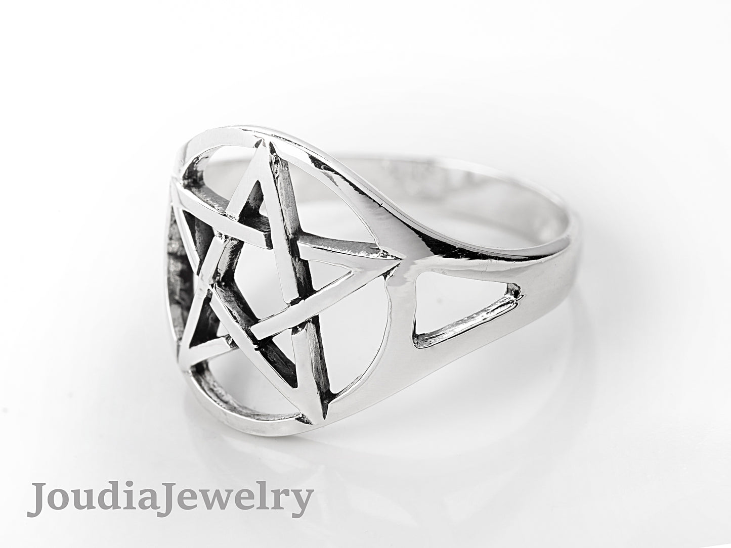 Star Engagement Ring | Simple Star Ring | Joudia Jewelry