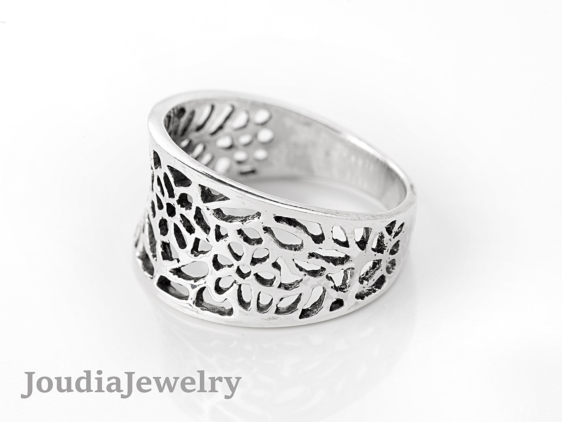 Silver Ornate Ring | Vintage Pattern Ring | Joudia Jewelry