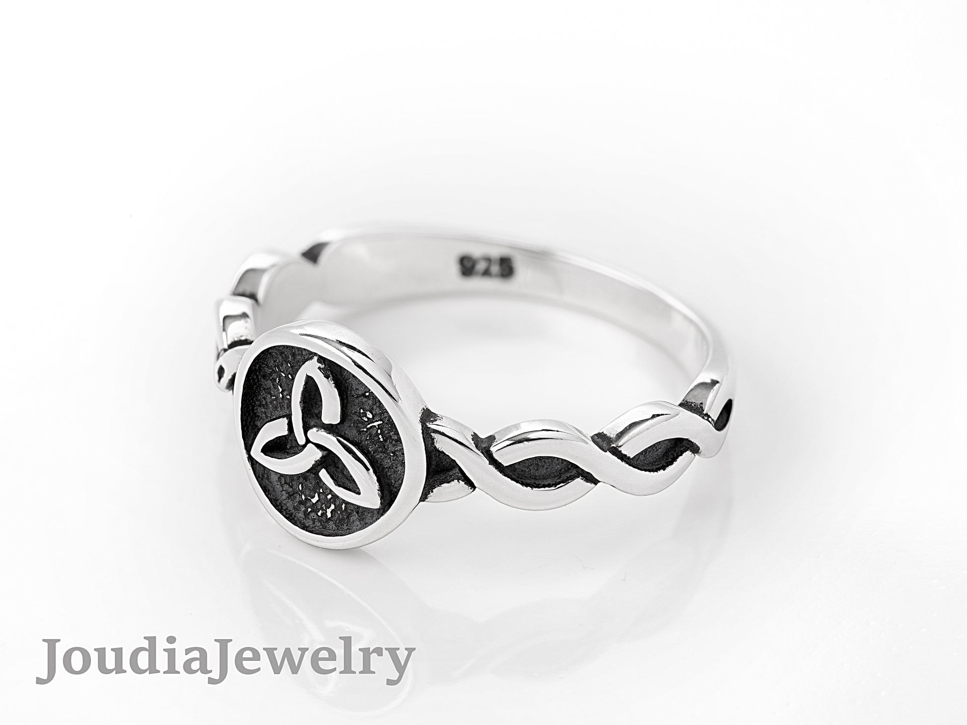 Silver Irish Ring | Celtic Symbol Ring | Joudia Jewelry