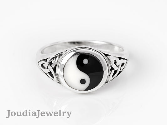 Yin Yang Ring | Silver Yin Yang Ring | Joudia Jewelry