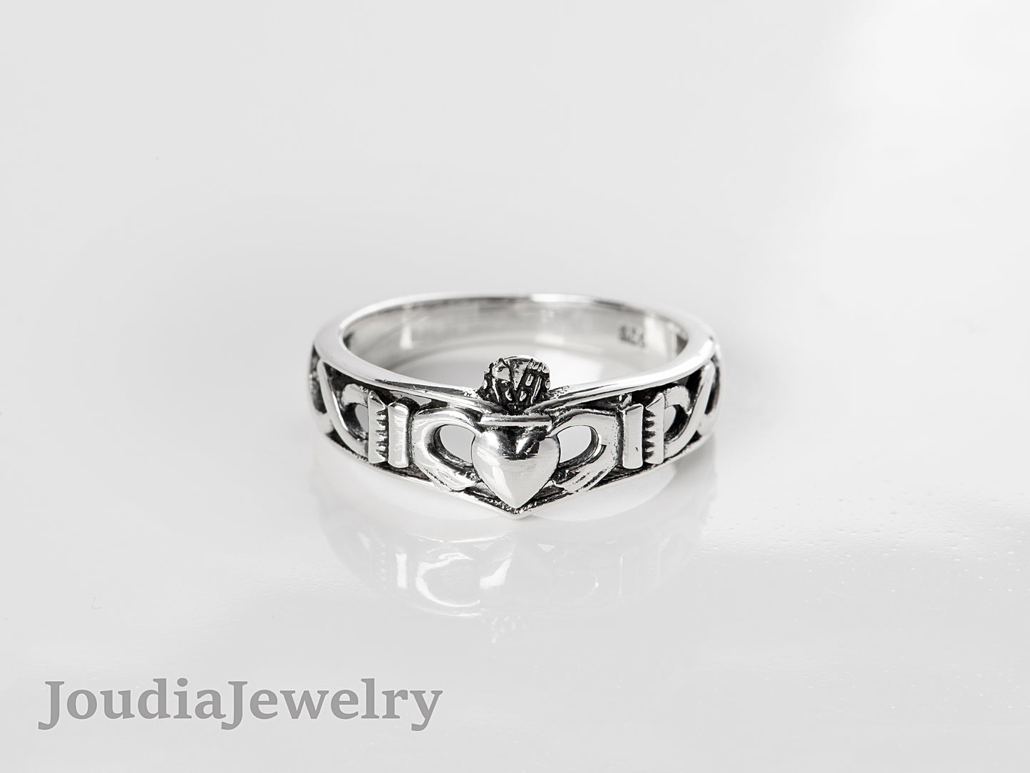 Men's Claddagh Ring | Silver Claddagh Ring | Joudia Jewelry