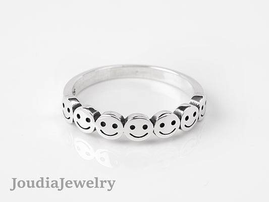 Happy Face Ring | Smiley Face Ring | Joudia Jewelry