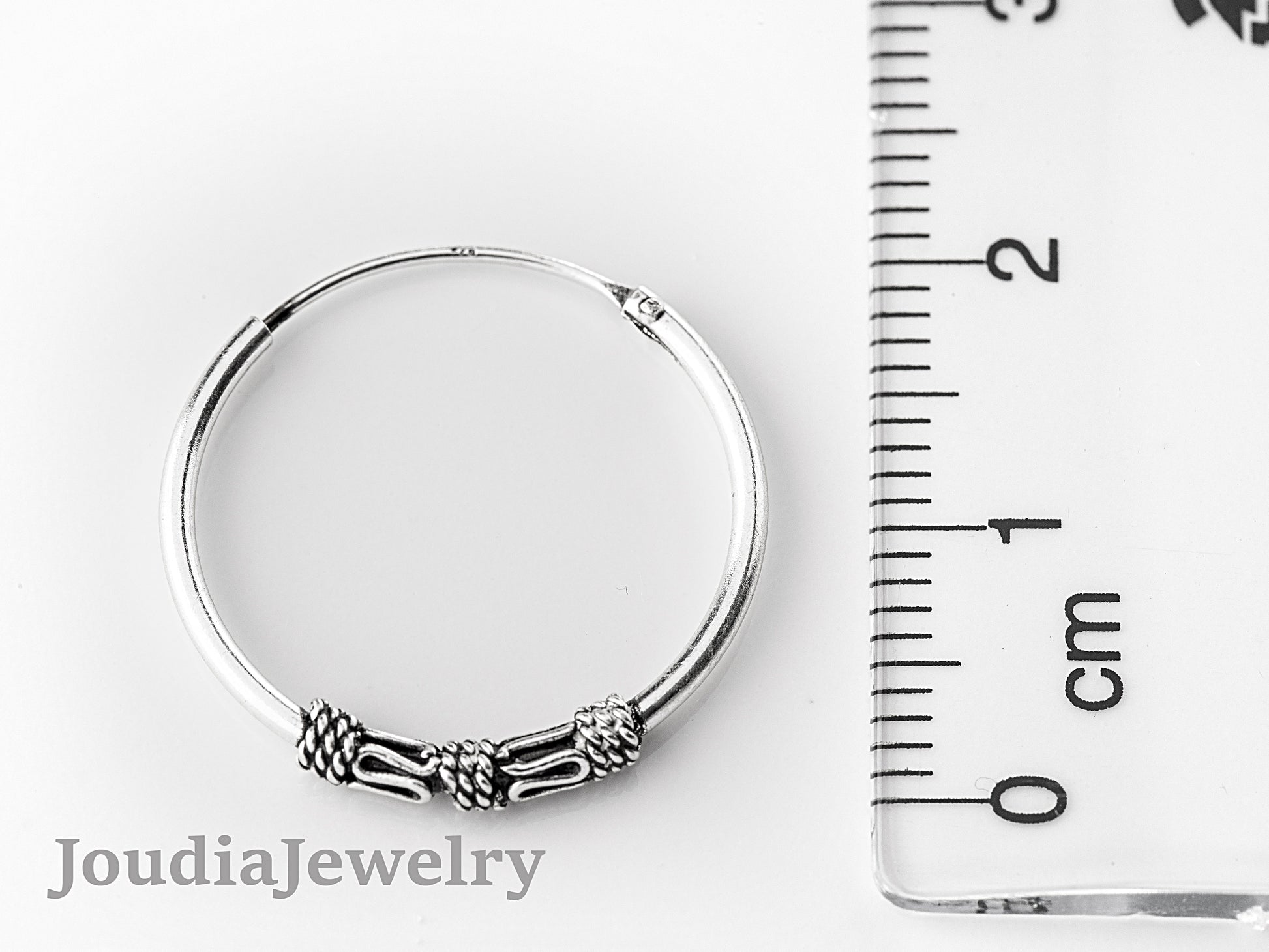 20mm Hoop Earrings | Oval Hoop Earrings | Joudia Jewelry