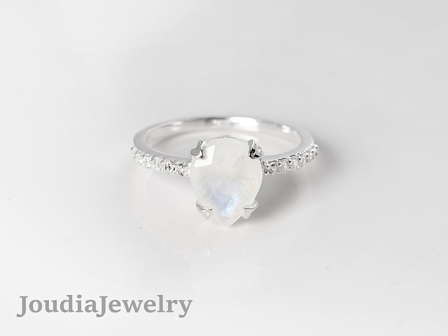 Tear Drop Wedding Ring | Gift for Her | Joudia Jewelry