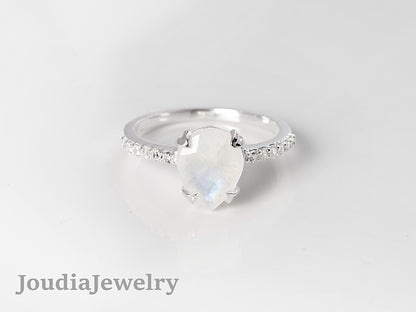 Tear Drop Wedding Ring | Gift for Her | Joudia Jewelry