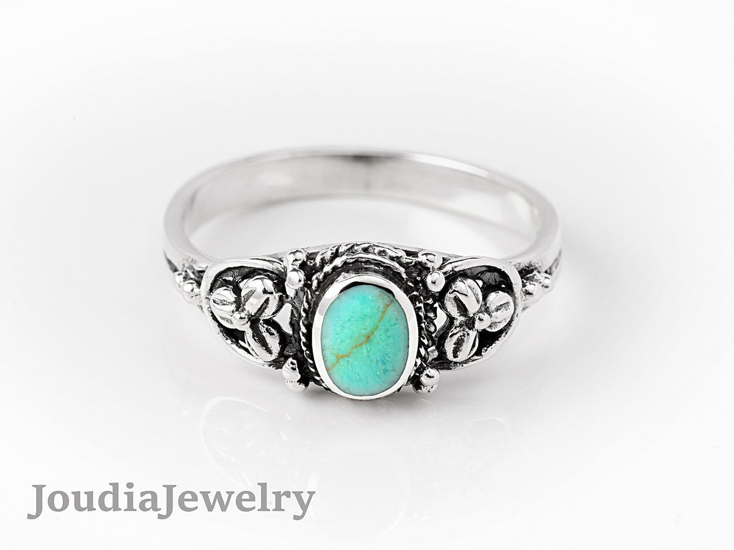 Turquoise Vert Ring | Silver Turquoise Ring | Joudia Jewelry