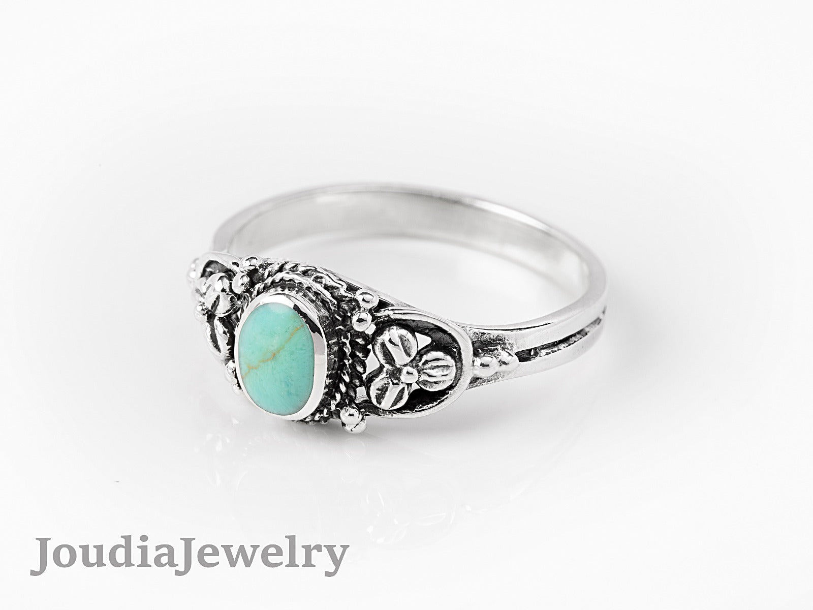 Turquoise Vert Ring | Silver Turquoise Ring | Joudia Jewelry