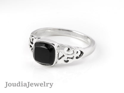 Black Onyx Gemstone Ring | Black Onyx Ring | Joudia Jewelry