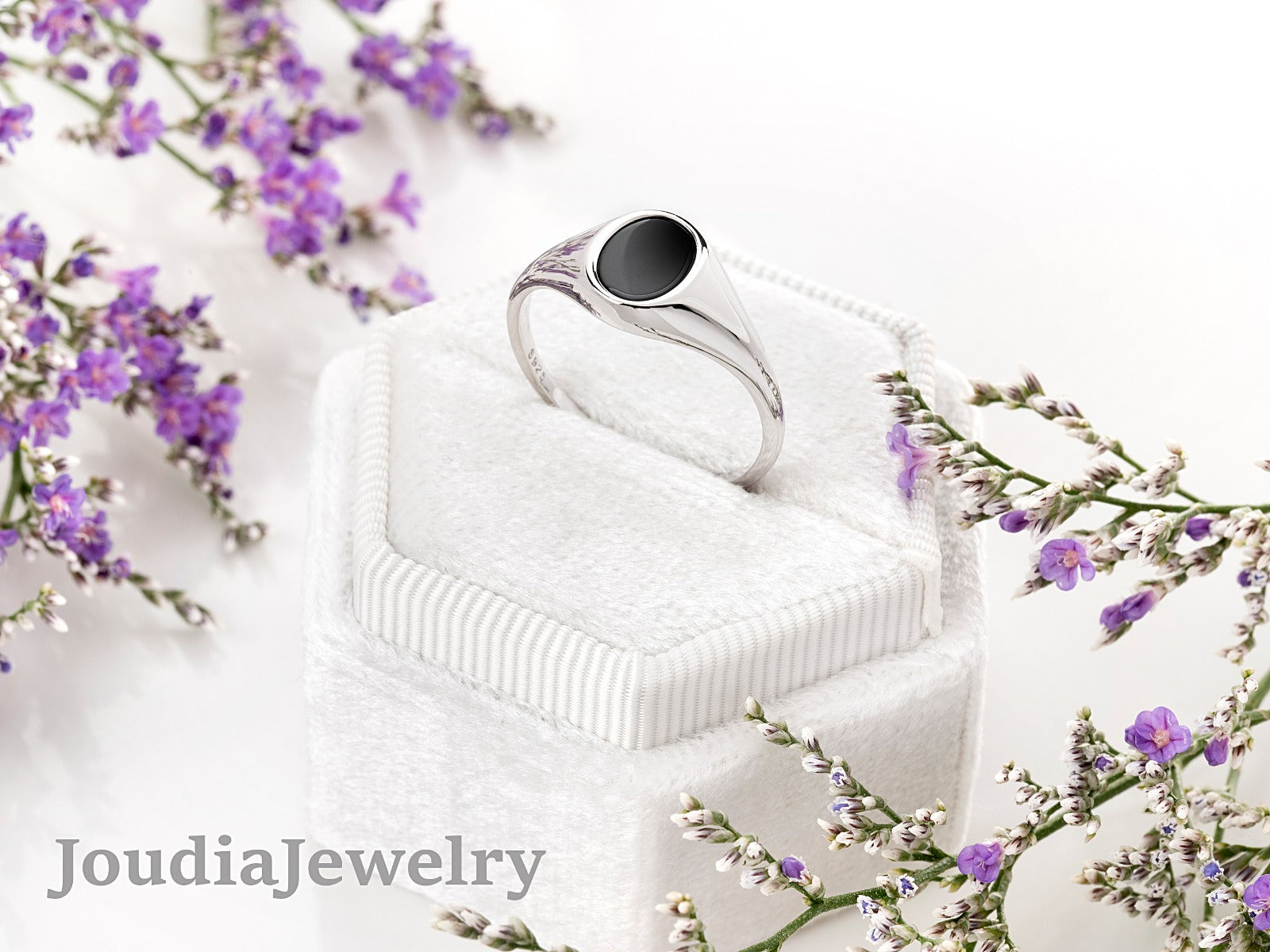 Agate Engagement Ring | Black Agate Ring | Joudia Jewelry