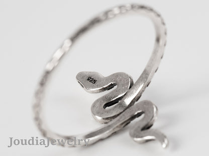 Black Mamba Ring | Serpent Snake Ring | Joudia Jewelry